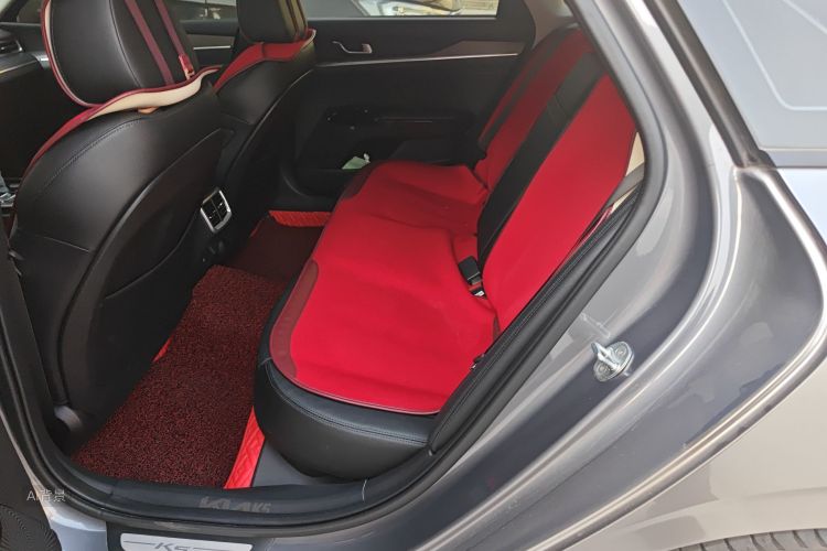 Kia K5 2021 immagine di auto #19