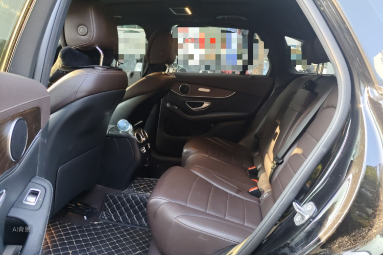 Mercedes-Benz GLC Class 2020 car image #19