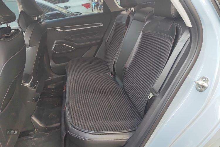 GEELY Emgrand 2023 car image #19
