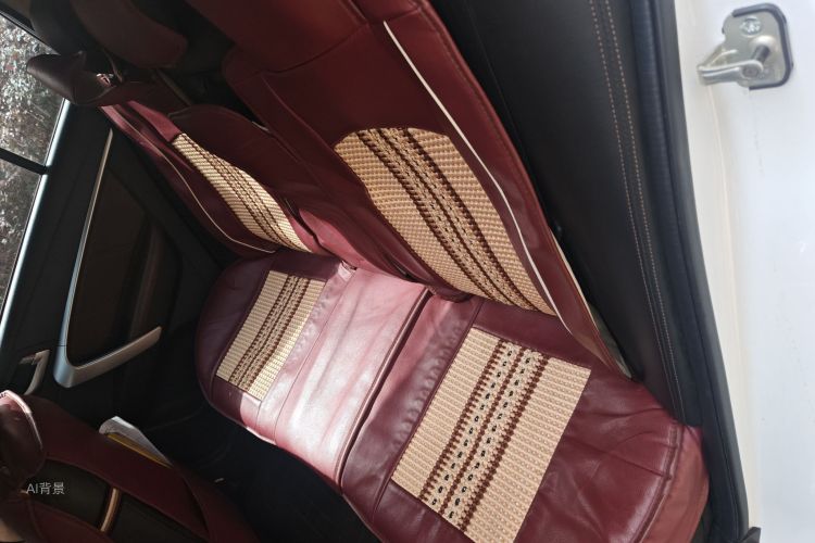 GEELY Emgrand 2017 car image #19