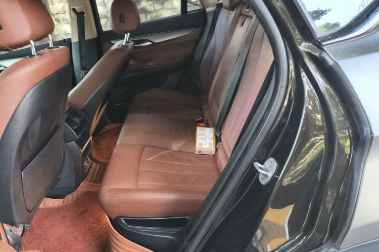 BMW X6 2015 immagine di auto #19