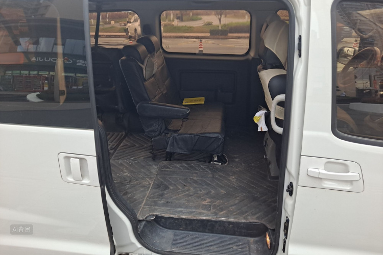 JAC 2017 #19 JAC 2017 car image #19