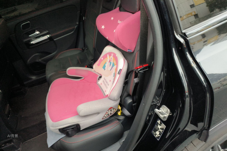 Mercedes-Benz GLB AMG 2025 car image #19