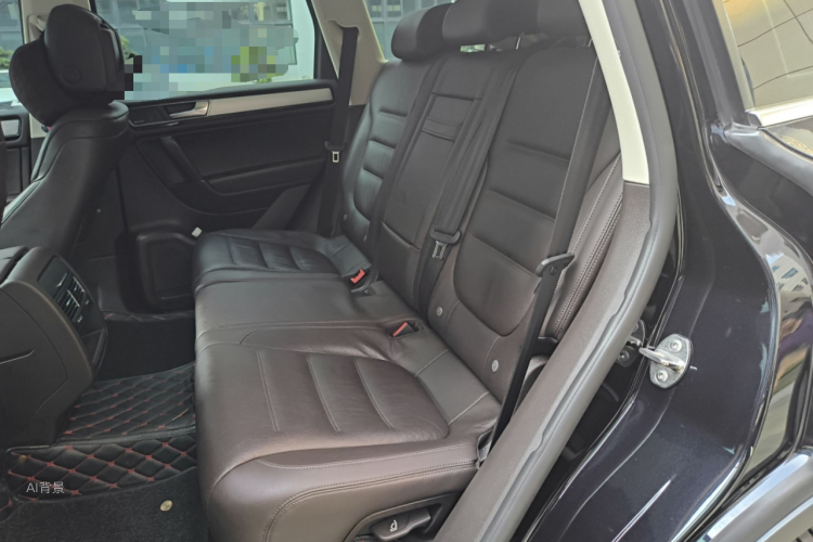 Volkswagen Touareg 2018 car image #19