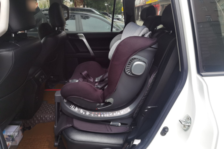 Toyota Land Cruiser Prado 2019 immagine di auto #19