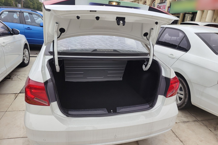 Jetta Jetta 2019 car image #19