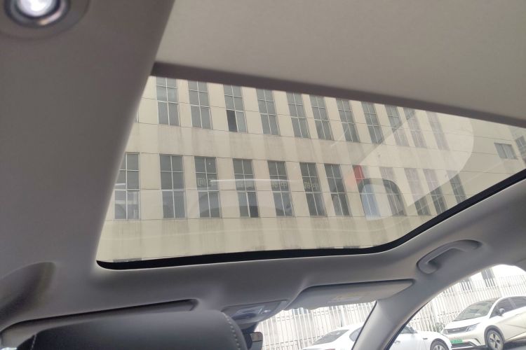 BYD Sea Lion 05 EV 2025 car image #19