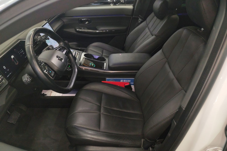 NIO ES8 2021 car image #19