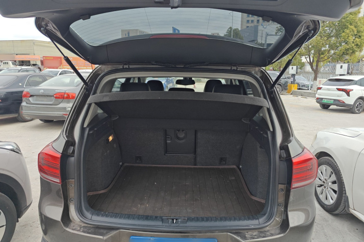 Volkswagen Tiguan 2016 car image #19