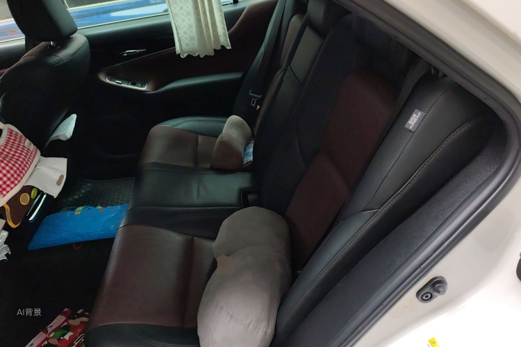 丰田 皇冠 2018 汽车图片 #19