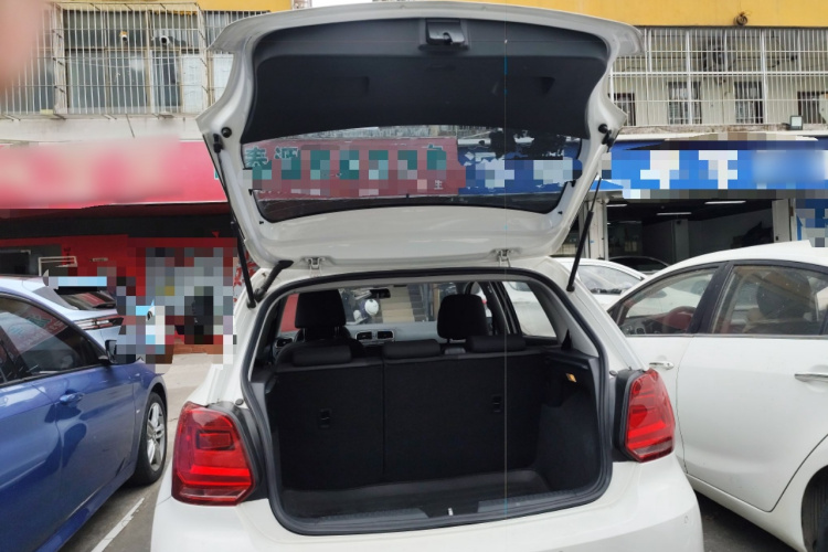 Volkswagen Polo 2018 immagine di auto #19