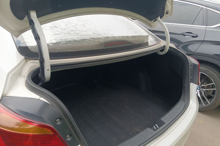 Hyundai Mistra 2016 #19 Hyundai Mistra 2016 car image #19