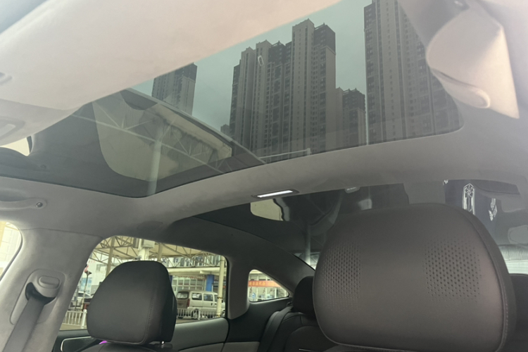 极氪 极氪007 2024 汽车图片 #19