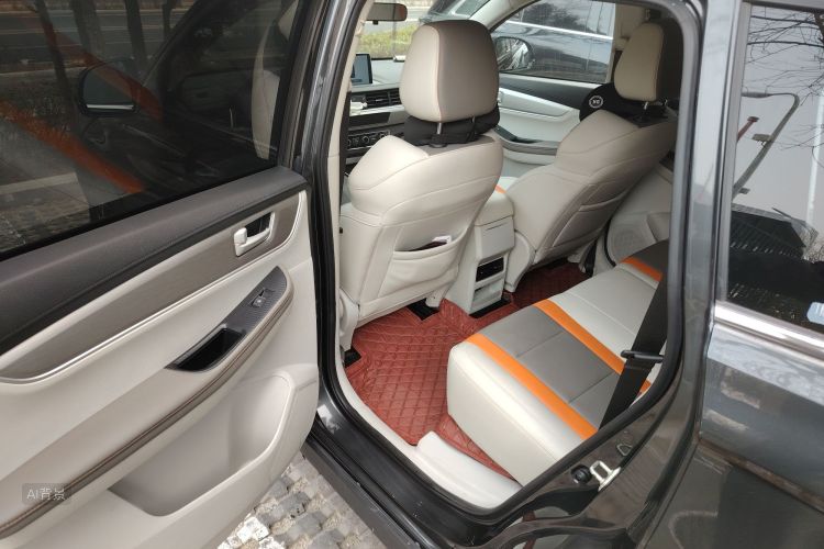 T5 2022 immagine di auto #19
