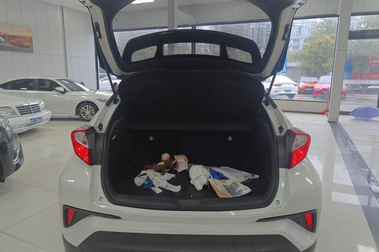 Toyota Izoa 2020 car image #19