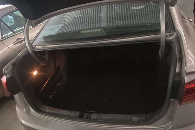 Volkswagen Bora 2020 imagem de carro #19