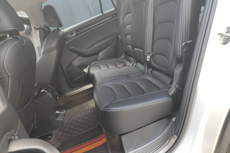 Skoda Kodiaq 2017 immagine di auto #19