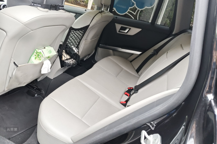 Mercedes-Benz GLK Class 2014 car image #19