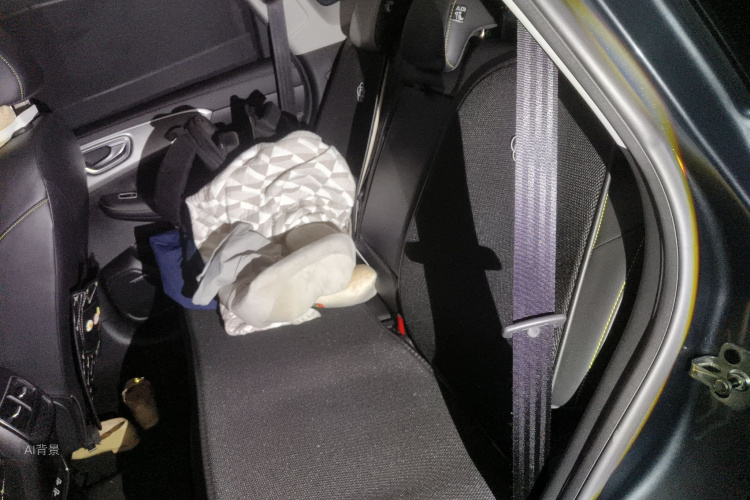 Roewe RX5 New Energy 2021 изображение автомобиля #19