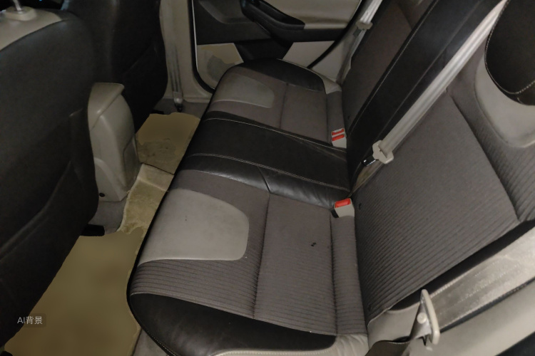 Ford Focus 2014 car image #19