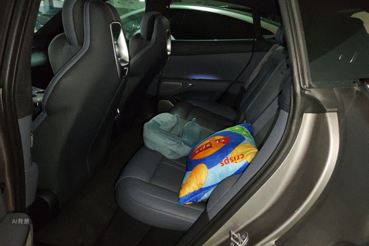 MI YU7 2025 car image #19