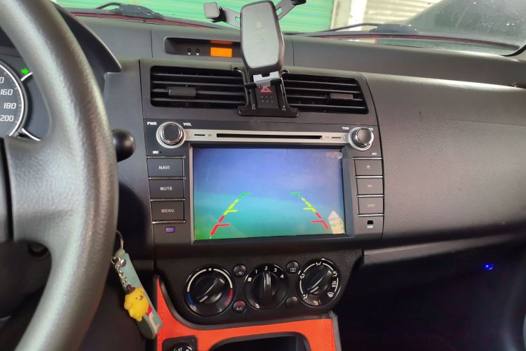 铃木 雨燕 2016 汽车图片 #19