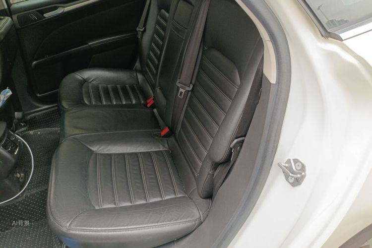 Ford Mondeo 2015 car image #19