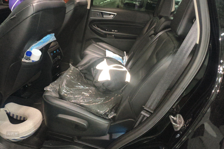 Ford Edge 2017 #19 Ford Edge 2017 car image #19