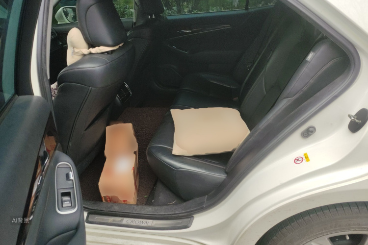 丰田 皇冠 2016 汽车图片 #19