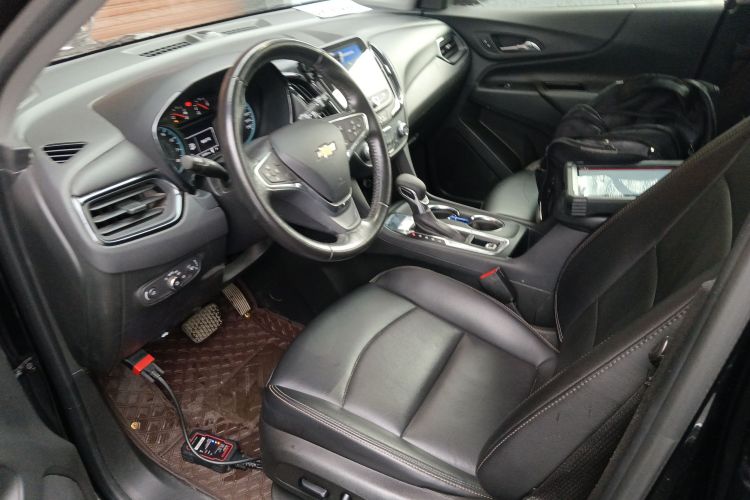 Chevrolet Equinox 2022 car image #19