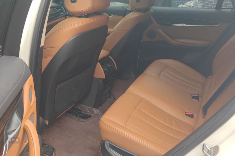 BMW X6 2017 изображение автомобиля #19