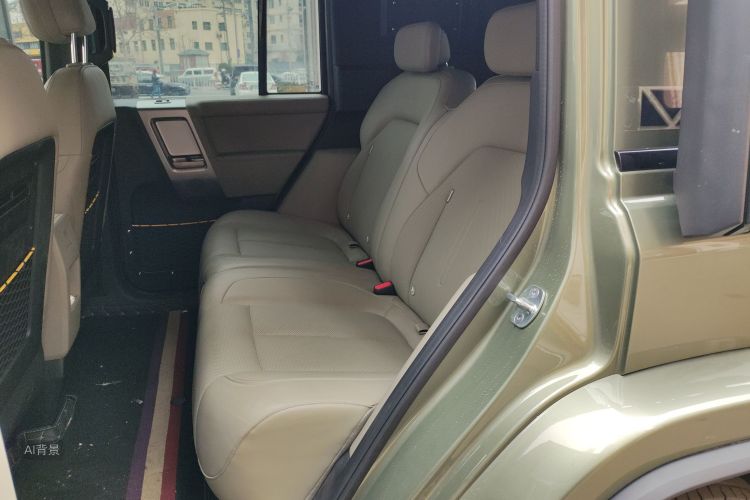 2025 car image #19