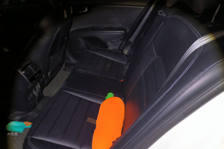 起亚 起亚K4 2015 汽车图片 #19