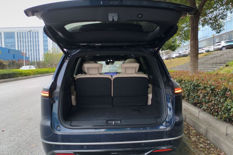 Deepal S09 2025 imagen de coche #19