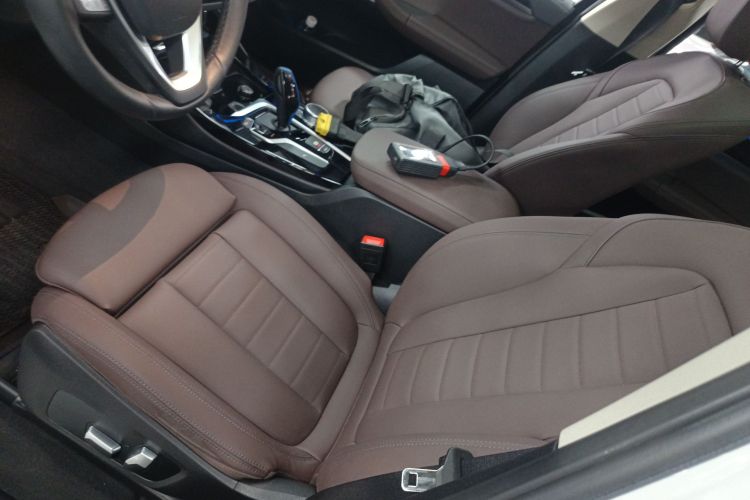 BMW iX3 2021 صورة سيارة #19