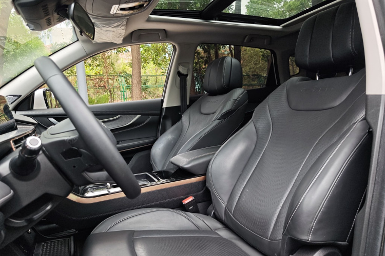 Exceed Chasing Wind C-DM 2023 صورة سيارة #19