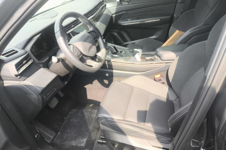 Lynk & Co 01 EM-P 2022 car image #19