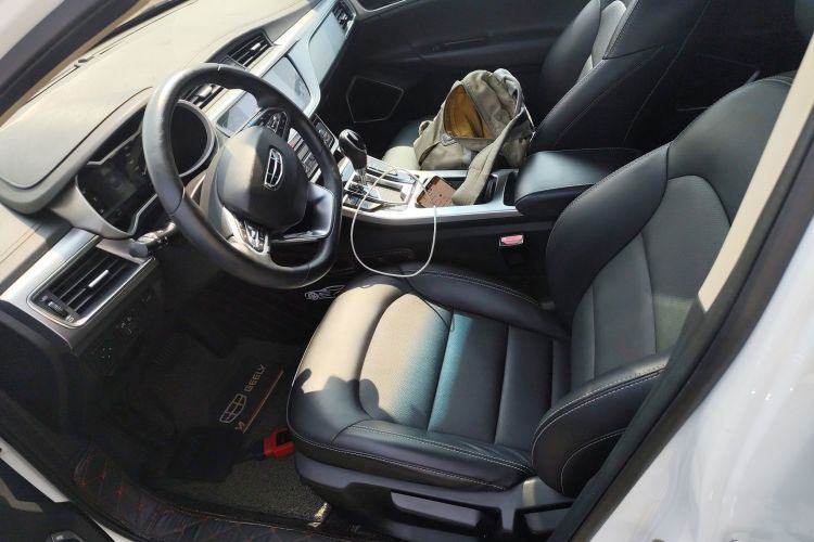 Emgrand GL 2019 #19 Emgrand GL 2019 car image #19