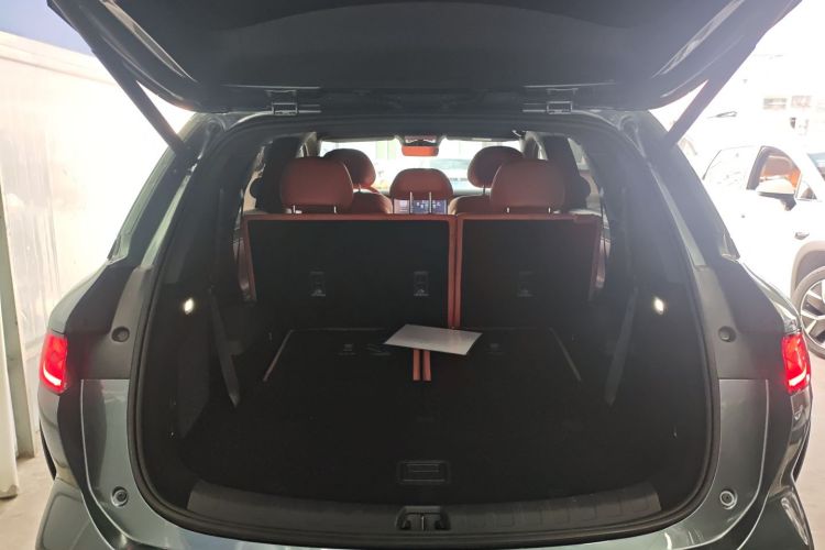 BYD Tang L 2025 car image #19