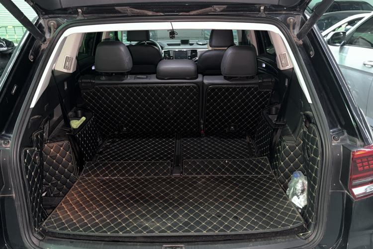 Volkswagen Teramont 2018 car image #19