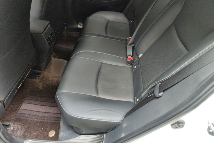 Toyota Frontlander 2023 car image #19