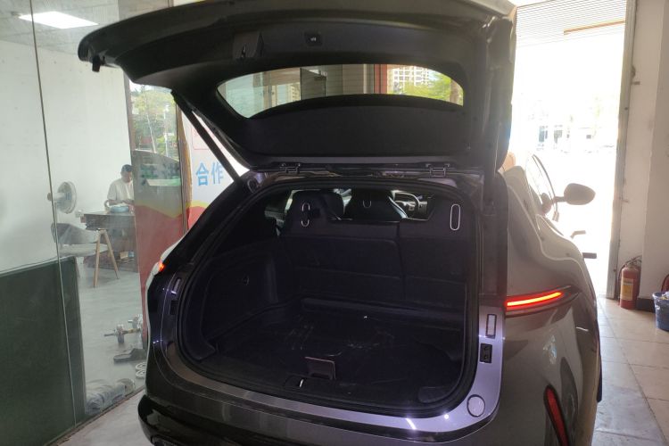 Avatr 07 2025 imagem de carro #19