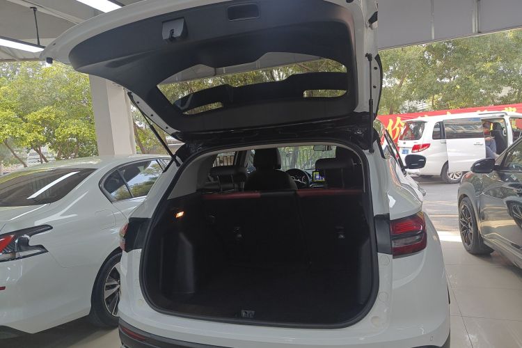 GEELY Coolray 2021 #19 GEELY Coolray 2021 car image #19