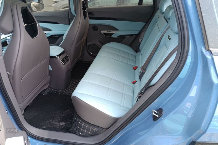 HongQi TianGong 08 2025 immagine di auto #19