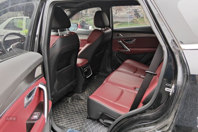 X70 PLUS 2020 #19 X70 PLUS 2020 car image #19