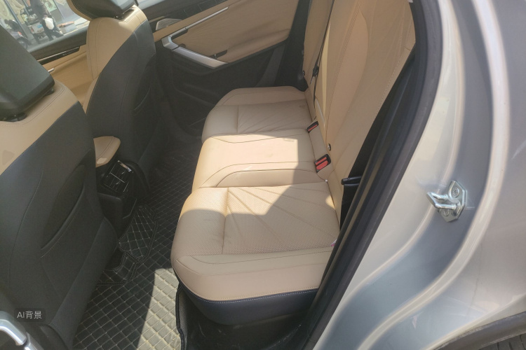 GEELY Boyue L 2023 car image #19