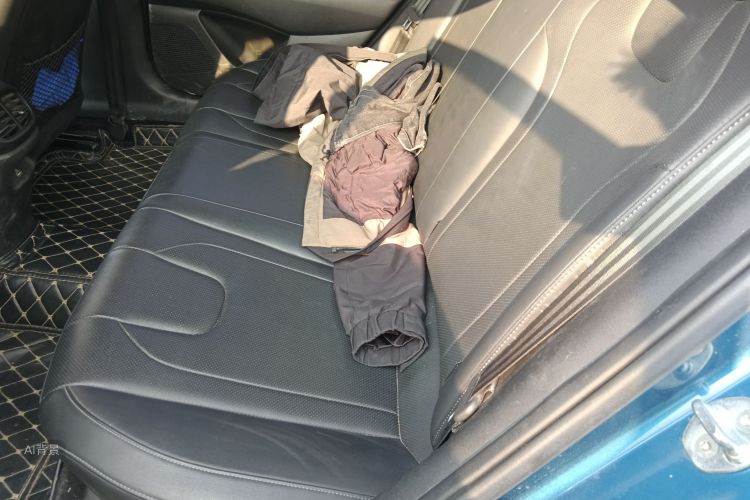 Hyundai Elantra 2022 car image #19