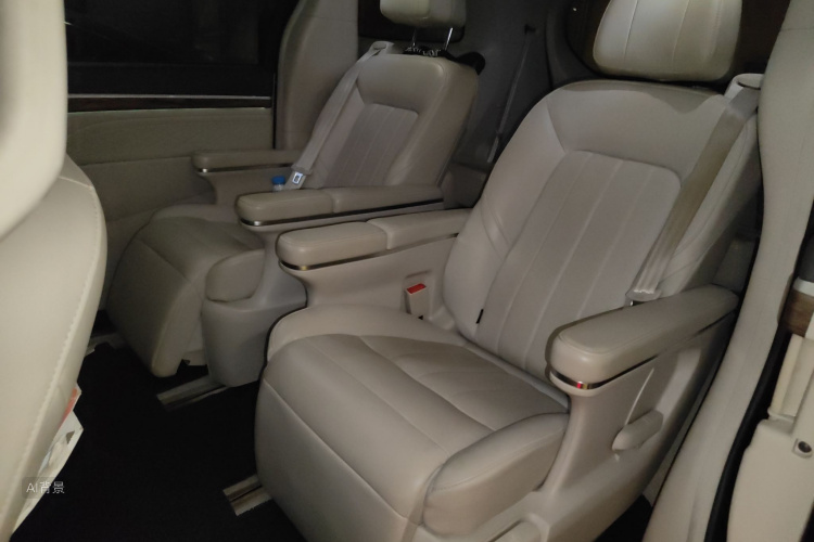 GAC Trumpchi M8 2018 imagem de carro #19