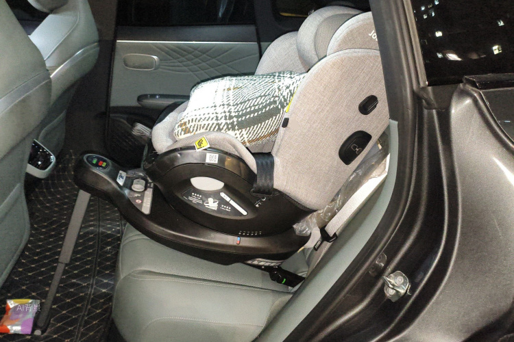 Deepal S07 2024 image de voiture #19