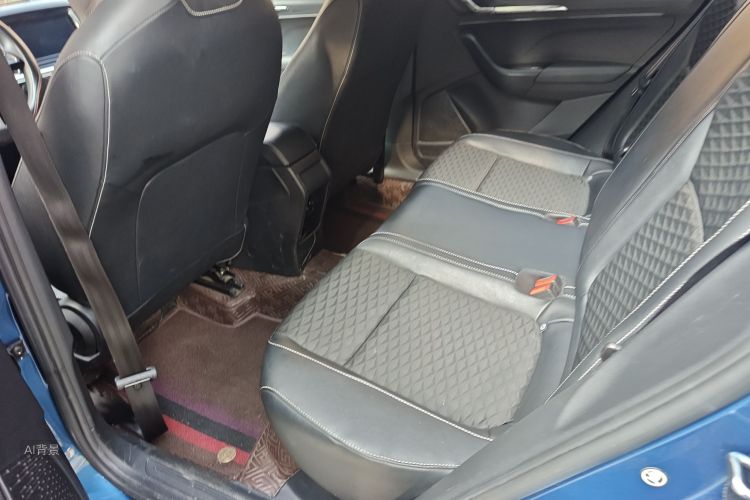 Skoda Kamiq 2019 #19 Skoda Kamiq 2019 car image #19